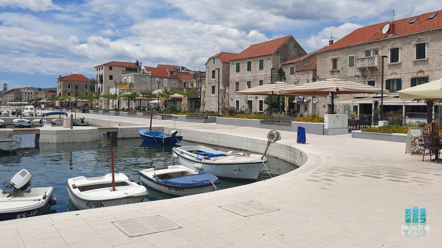 Luka Ka&scaron;tel Stari